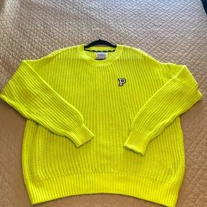 Slightly used Pink sweater